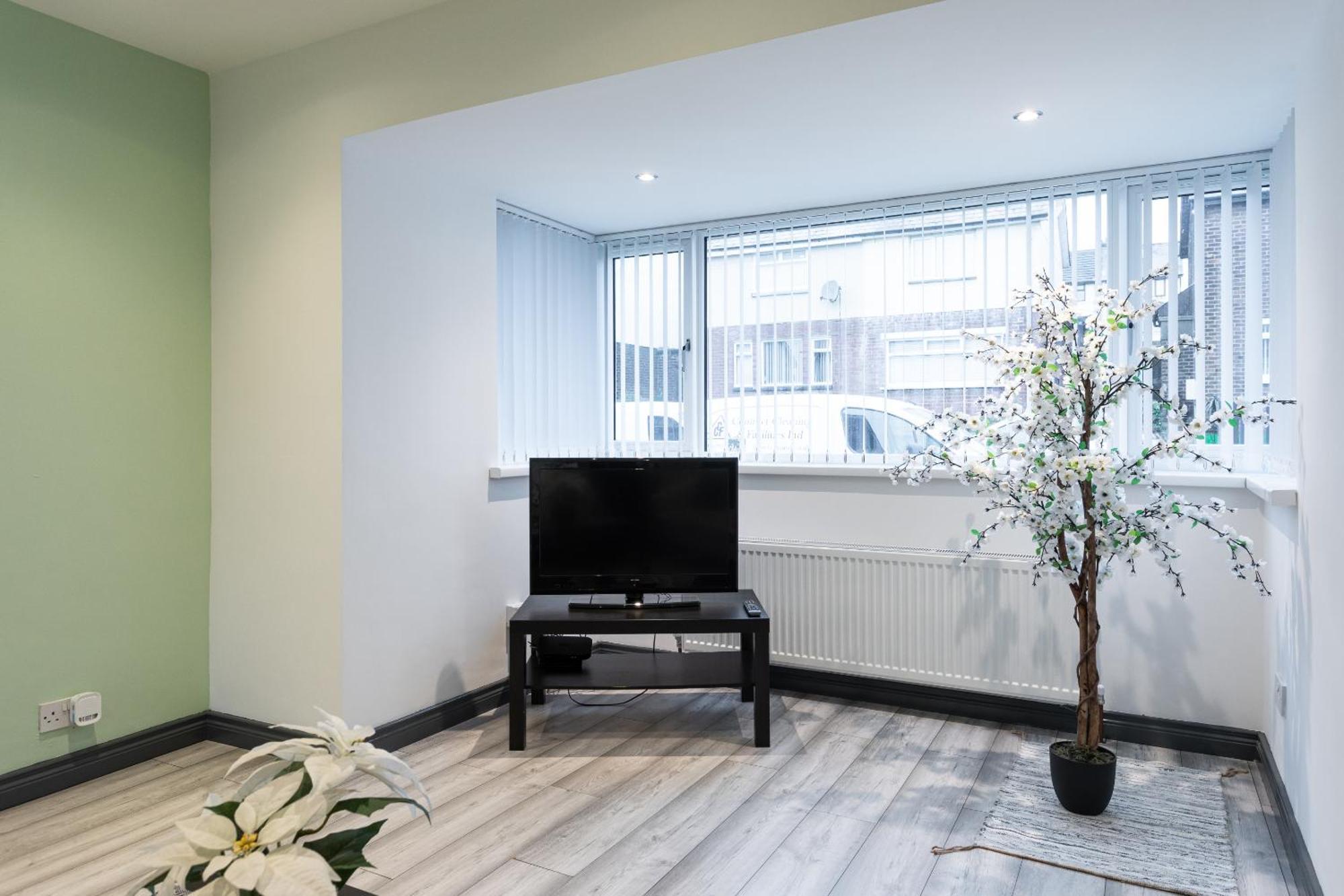 Fully Refurbished North Belfast Home 2 Dış mekan fotoğraf